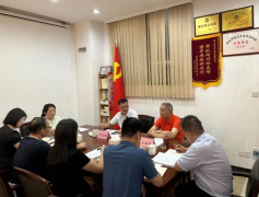 德晟集團(tuán)總經(jīng)理肖啟純到市場(chǎng)中心公司、市礦業(yè)公司、華遠(yuǎn)公司調(diào)研座談